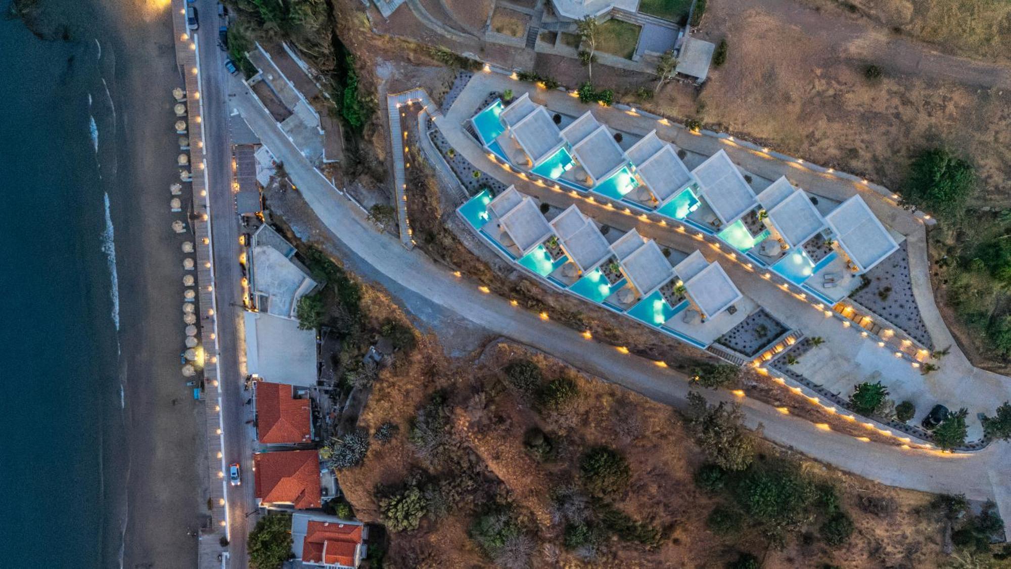 Golden Vista, Beachfront Suites By Explore Andros Exteriör bild